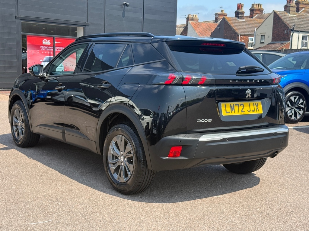 Peugeot 2008 1.2 Puretech Active Premium Estate LM72JJX Black #3
