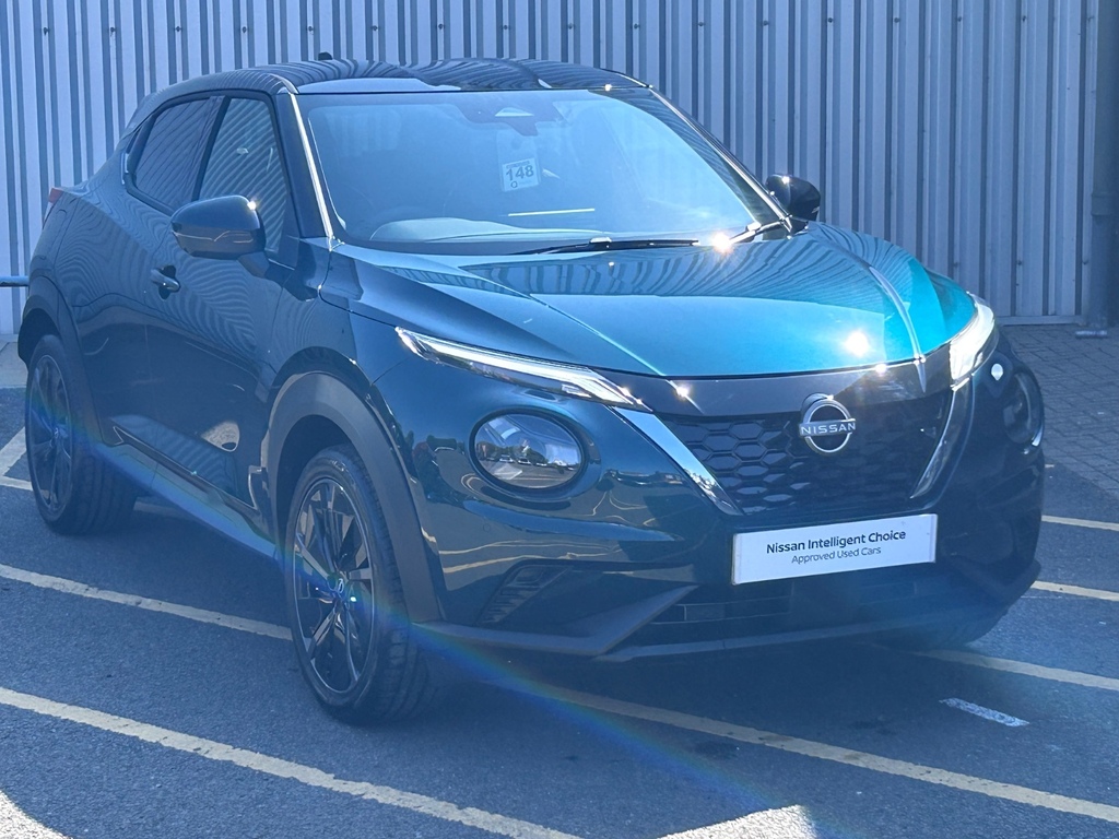 Nissan Juke 1.6 Hybrid Pulse Edition AP26HVN Black #2