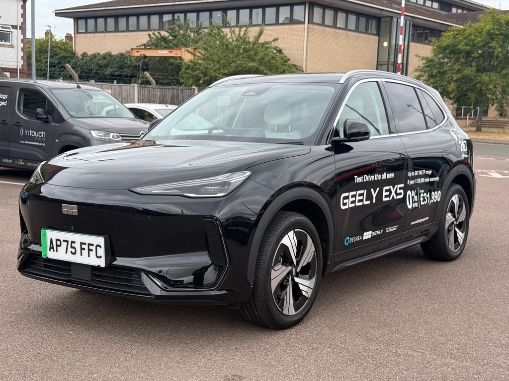 Geely EX5 160Kw Max 60Kwh Estate Black #3