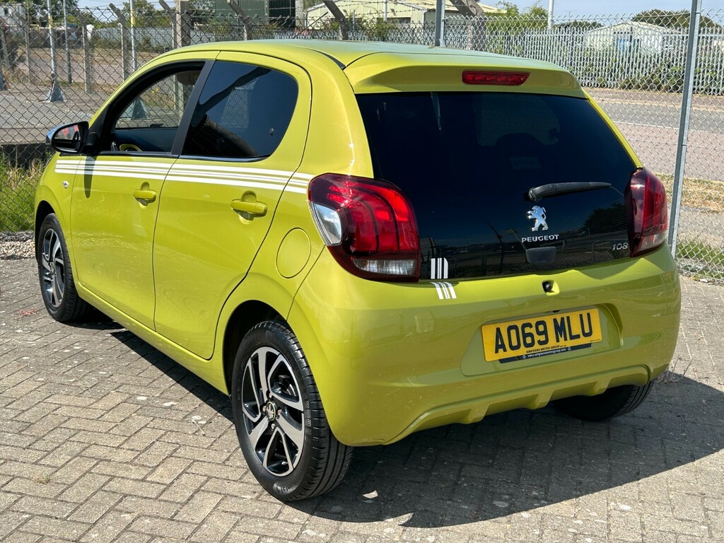 Peugeot 108 1.0 72 Collection Green #6
