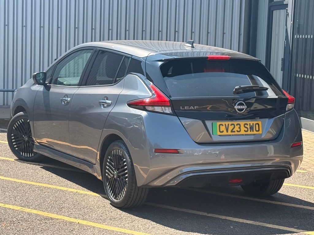 Nissan Leaf 110Kw Tekna 39Kwh Grey #4