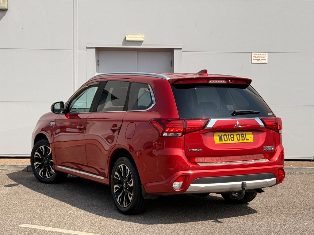 Mitsubishi Outlander 2.0 Phev Gx5h Estate Red #2