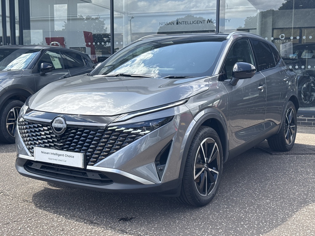 Nissan Qashqai 1.3 Dig-t Mh Tekna #4