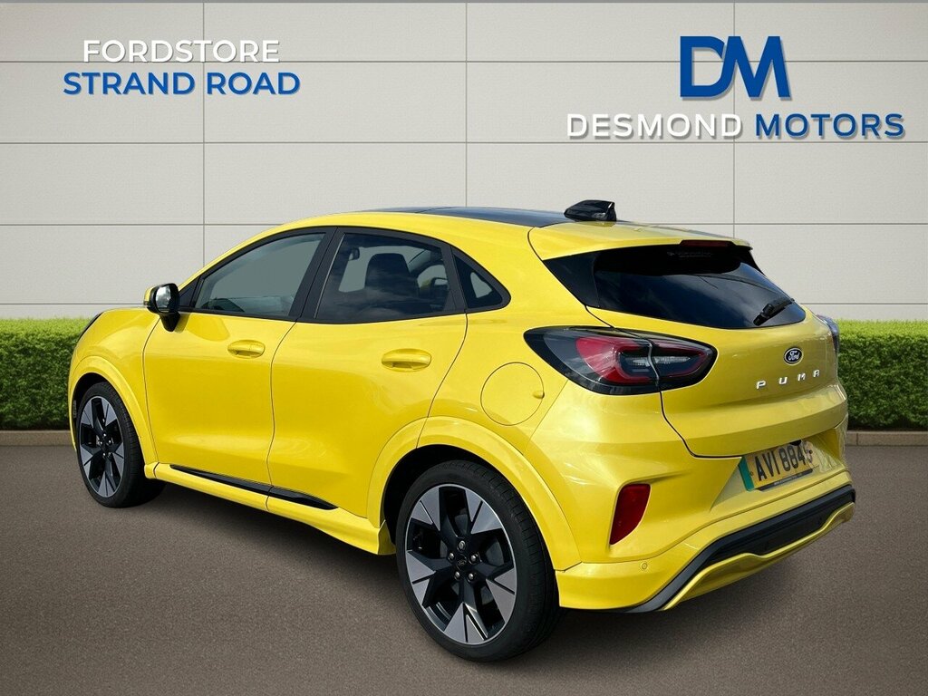 Ford Puma Premium 1Spd Yellow