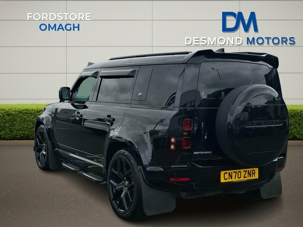 Land Rover Defender S D Black