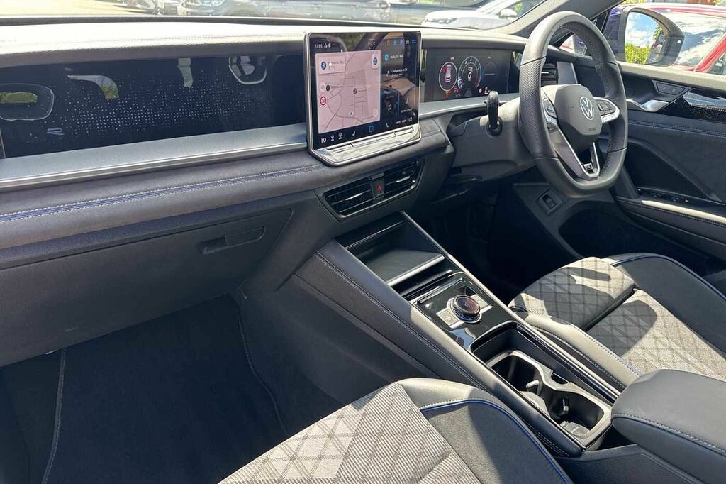 Volkswagen Tayron 2.0 Tsi R-line 4Motion Dsg7 7 Seat  #2