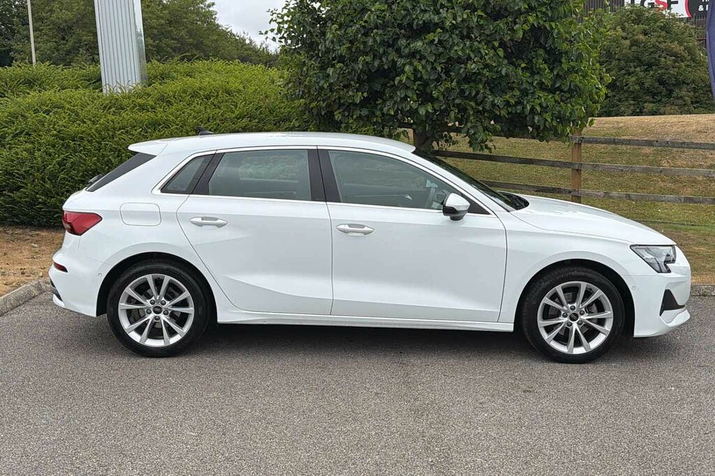 Audi A3 30 Tfsi Sport YY74JHX White #4