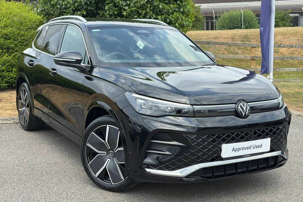 Volkswagen Tiguan 1.5 Etsi 150 R-line Dsg Black