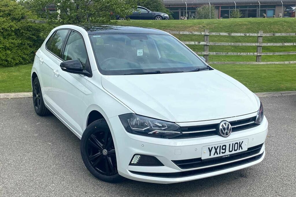 Volkswagen Polo Mk6 Hatchback 1.0 Tsi 95Ps Se White