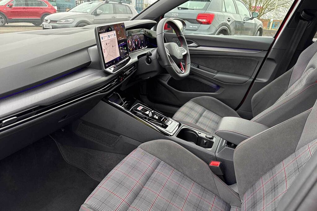 Volkswagen Golf Gti Mk8 Facelift 2024 2.0 Tsi 265Ps Dsg YY74KMJ Red #2