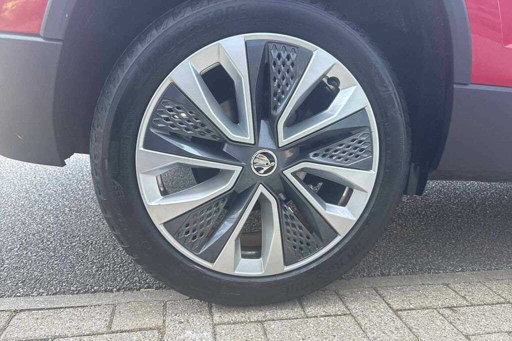 Skoda Karoq 1.5 Tsi Se L Dsg DA23XJE Red #5