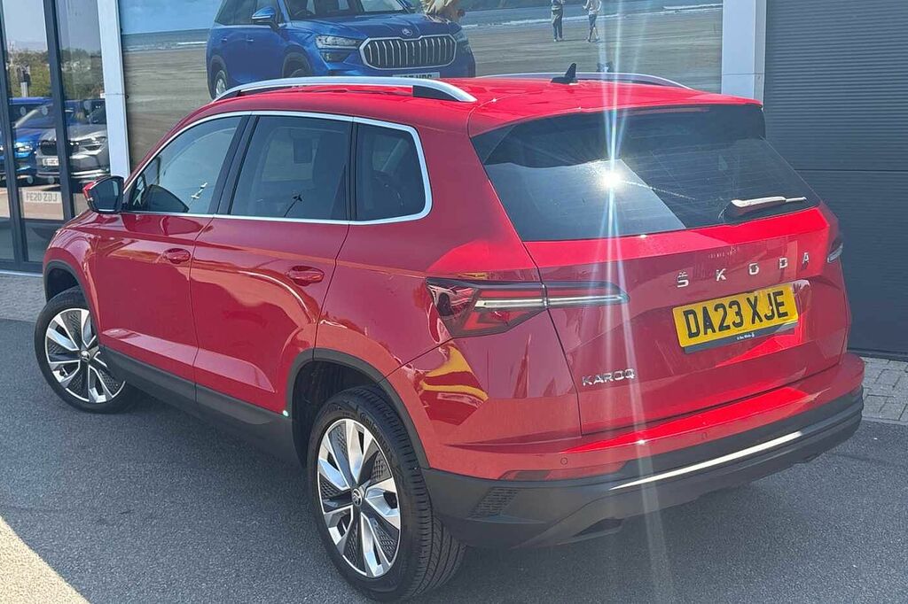 Skoda Karoq 1.5 Tsi Se L Dsg DA23XJE Red #3