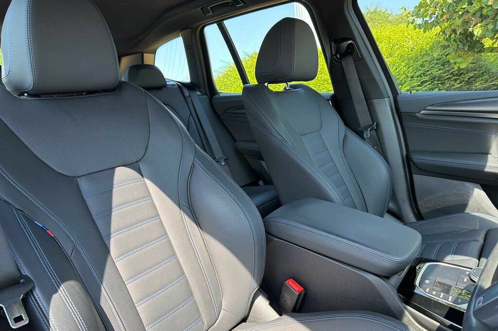 BMW X3 Black #10