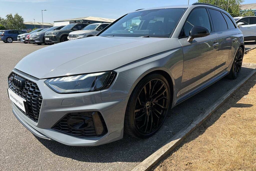 Audi RS4 Carbon Black Black #18