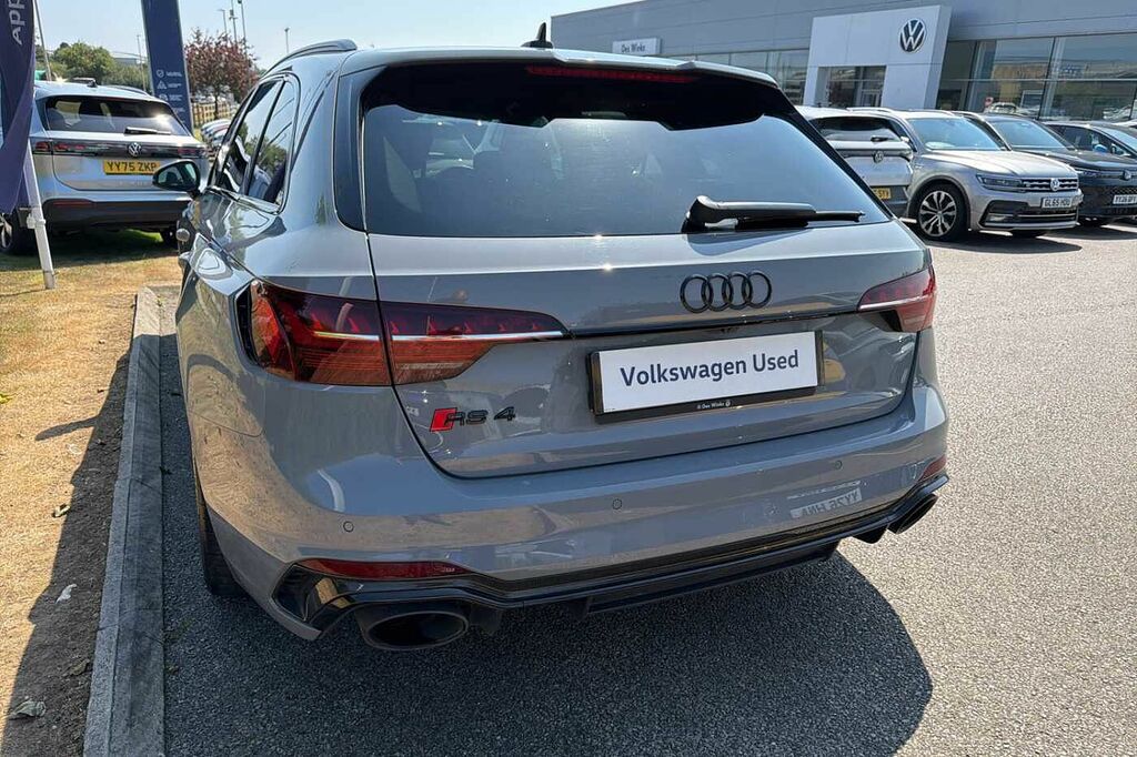 Audi RS4 Carbon Black Black #11