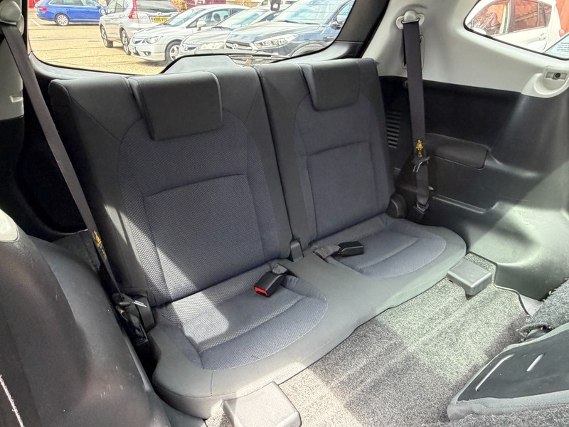 Nissan Qashqai+2 Acenta Panoramic Roof7 Seatsfsh Beige #17