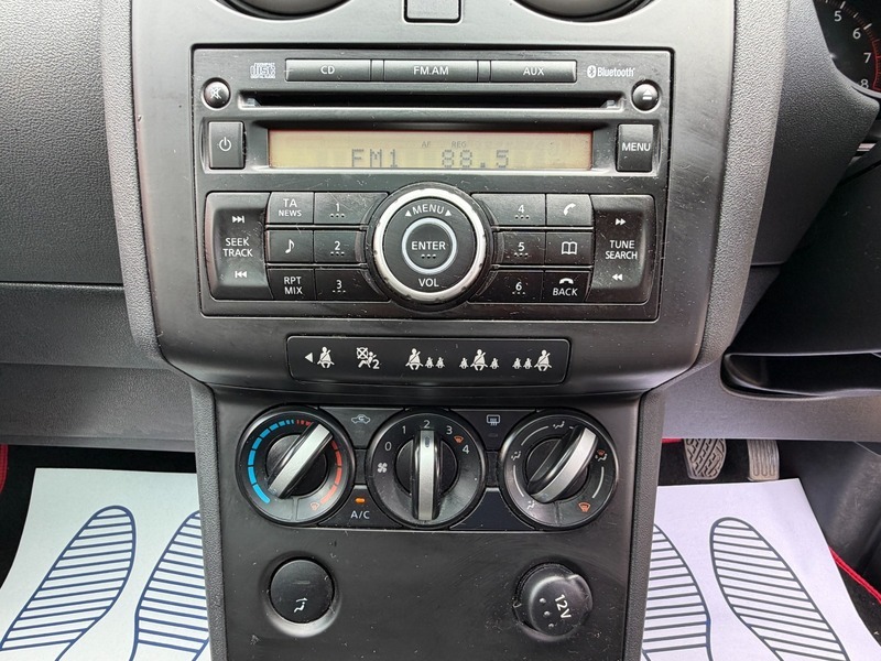 Nissan Qashqai+2 Acenta Panoramic Roof7 Seatsfsh Beige #19