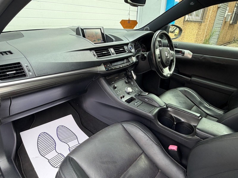 Lexus CT 200H 1.8 Premier Cvt Grey #11