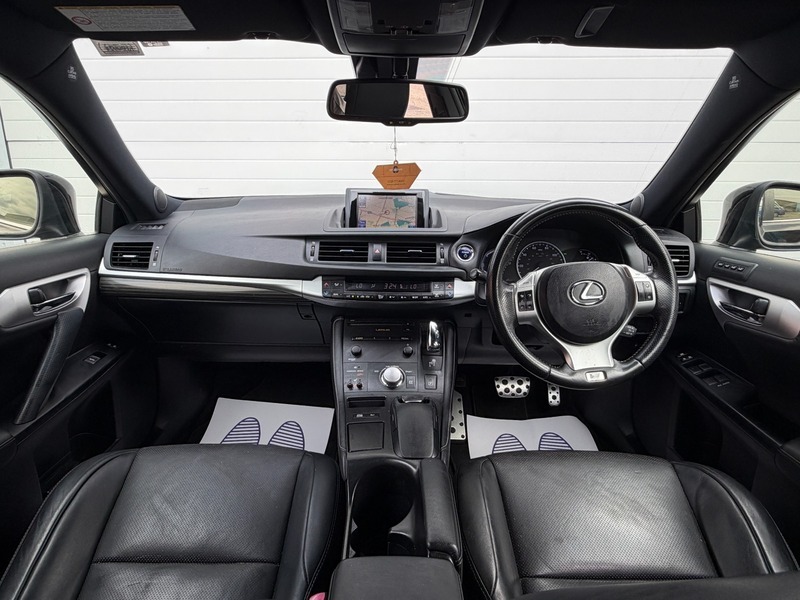 Lexus CT 200H 1.8 Premier Cvt Grey #17