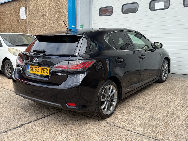 Lexus CT 1.8 F Sport Cvt Black #4