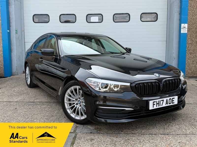 BMW 5 Series 530D Se Euro FH17AOE Black #2
