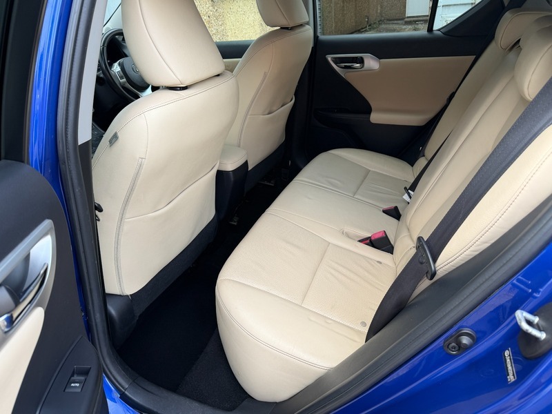 Lexus CT 1.8 Se-l Cvt Euro 5 Ss Black #11