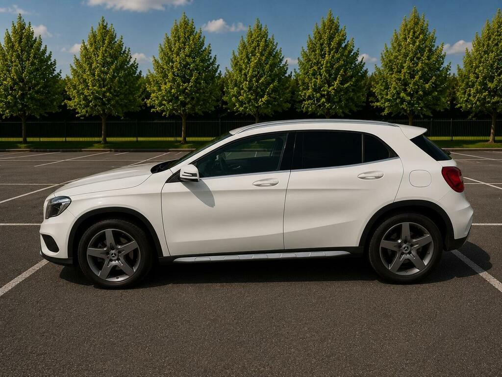 Mercedes-Benz GLA Class 2.1 Gla220d Amg Line 7G-dct 4Matic Euro 6 Ss MM16PFG White #4