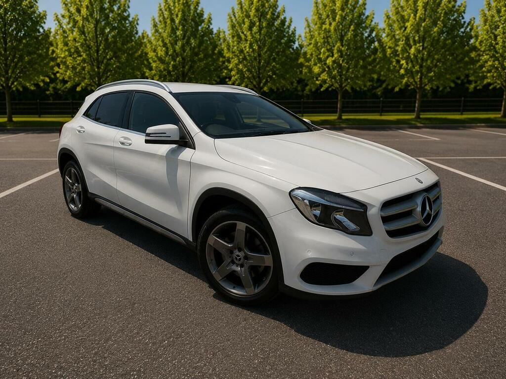 Mercedes-Benz GLA Class 2.1 Gla220d Amg Line 7G-dct 4Matic Euro 6 Ss White