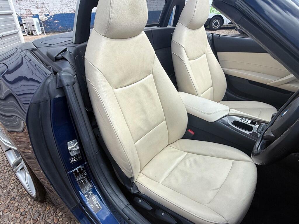 BMW Z4 Z4 Sdrive20i M Sport Roadster White #21