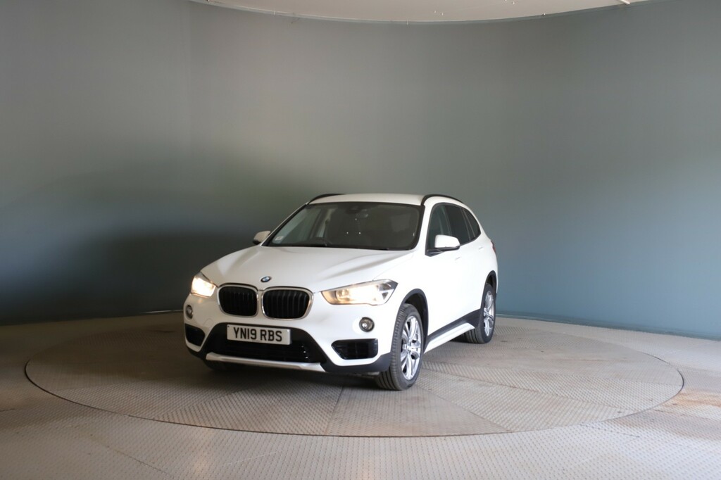 BMW X1 1.5 X1 Sdrive18i Sport White #2