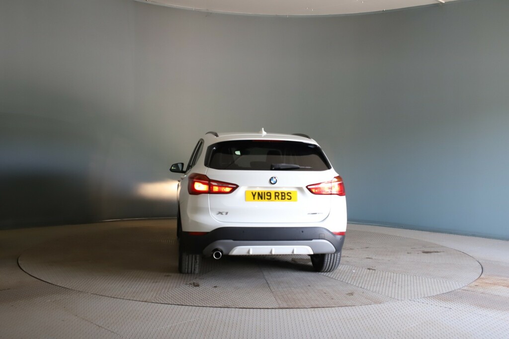 BMW X1 1.5 X1 Sdrive18i Sport White #4