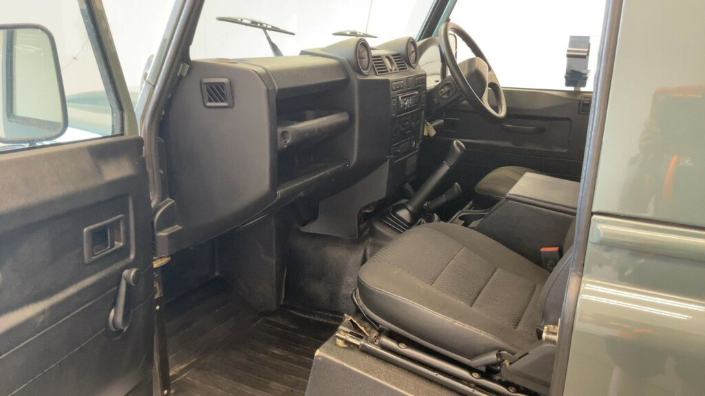 Land Rover Defender 110 Tdci Xs Grey #9