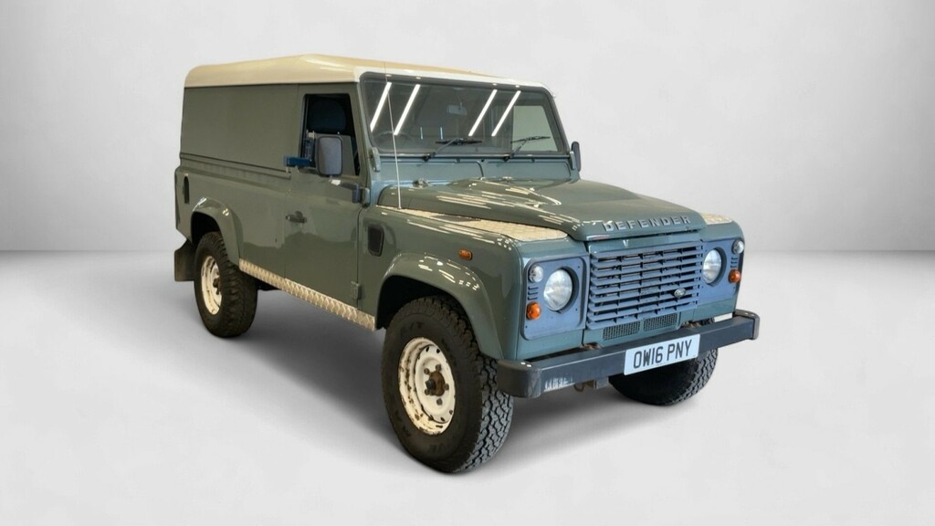 Land Rover Defender 110 2.2 Tdci Green