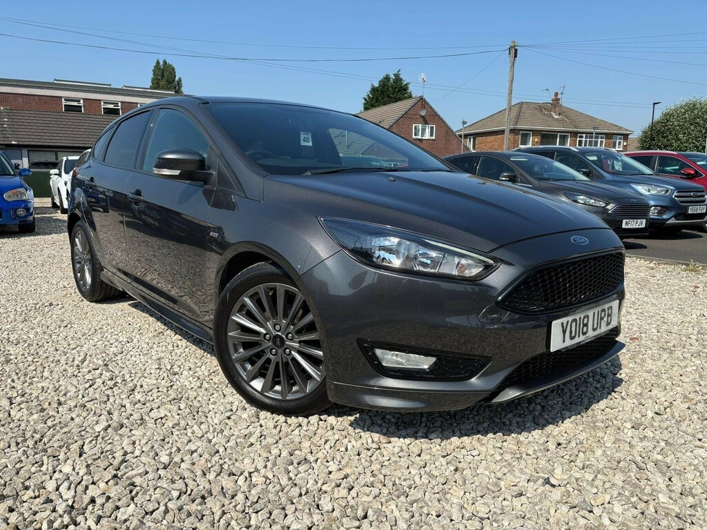 Ford Focus Hatchback 1.0T Ecoboost St-line Euro 6 Ss Grey