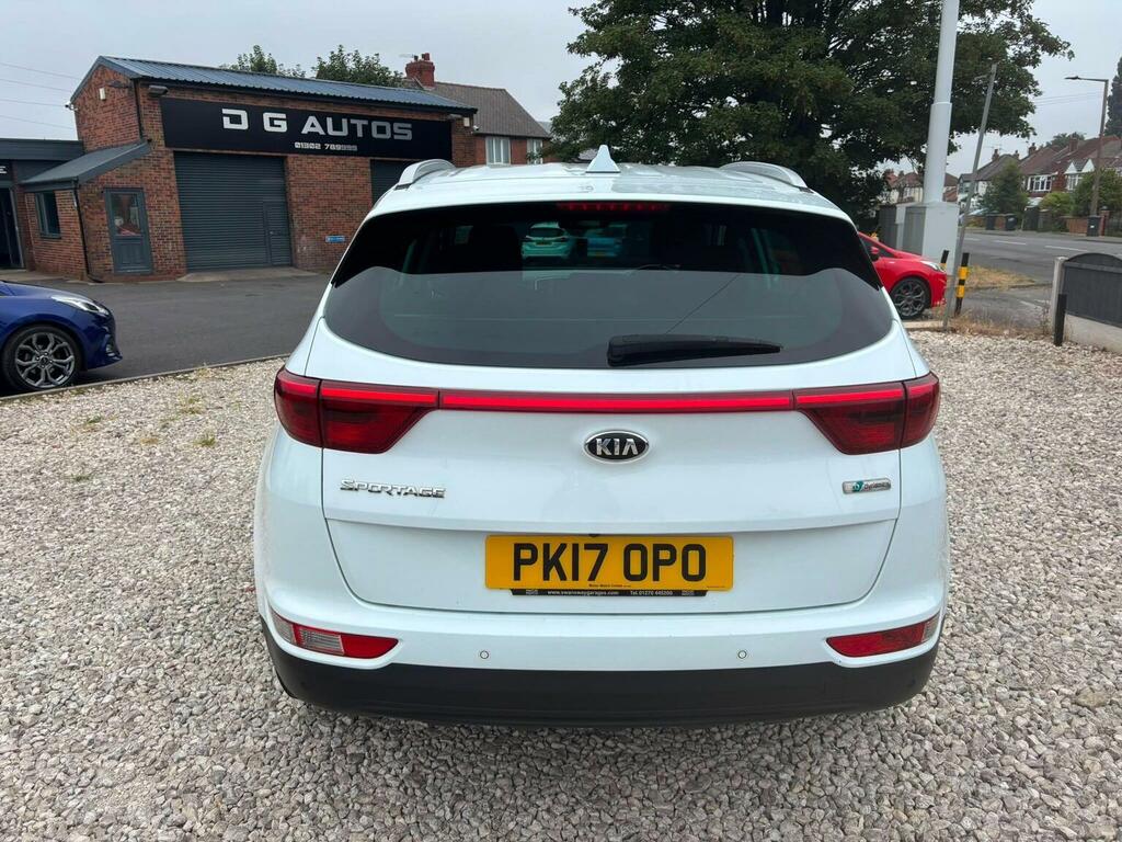 Kia Sportage 1.6 Gdi 2 Euro 6 Ss White #6