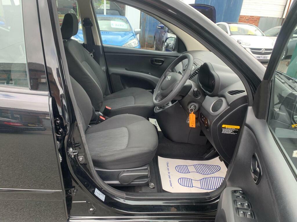 Hyundai I10 1.2 Classic Hatchback Euro 5 85 White #9