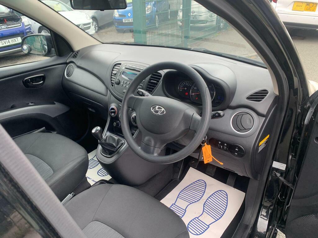 Hyundai I10 1.2 Classic Hatchback Euro 5 85 White #11