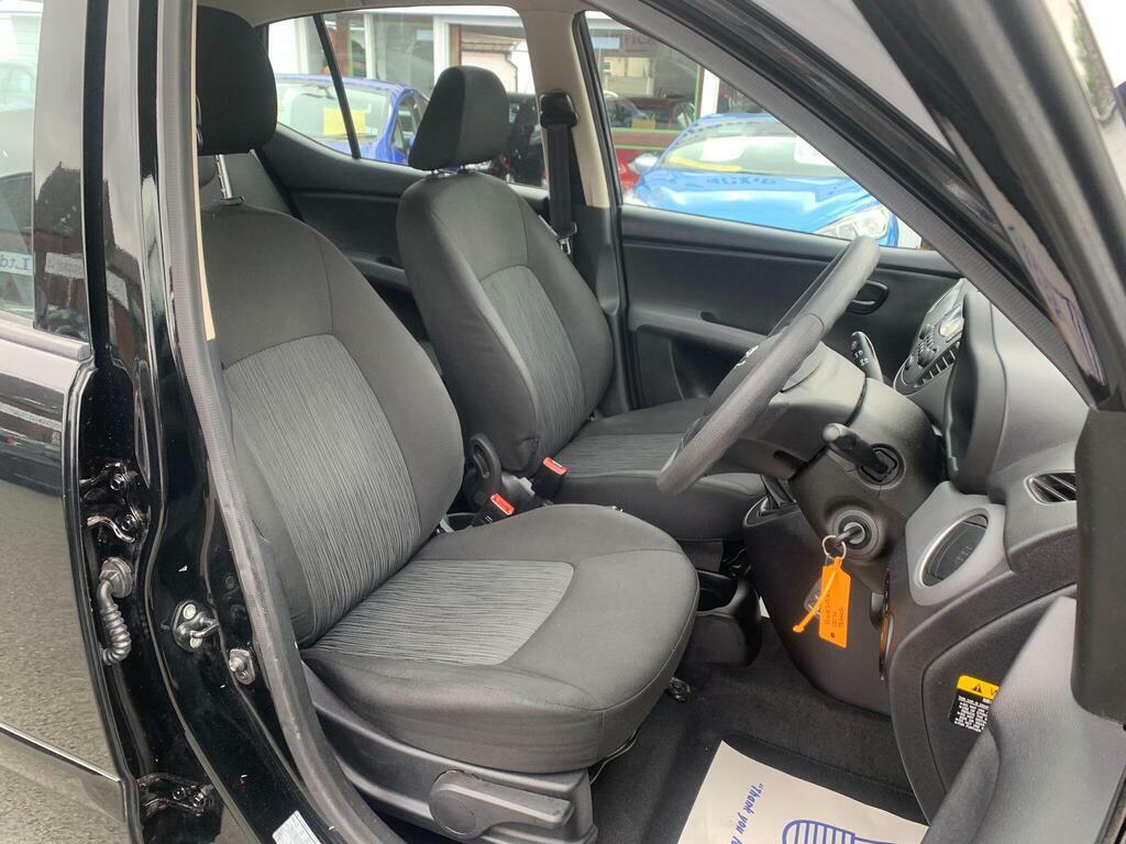Hyundai I10 1.2 Classic Hatchback Euro 5 85 White #10