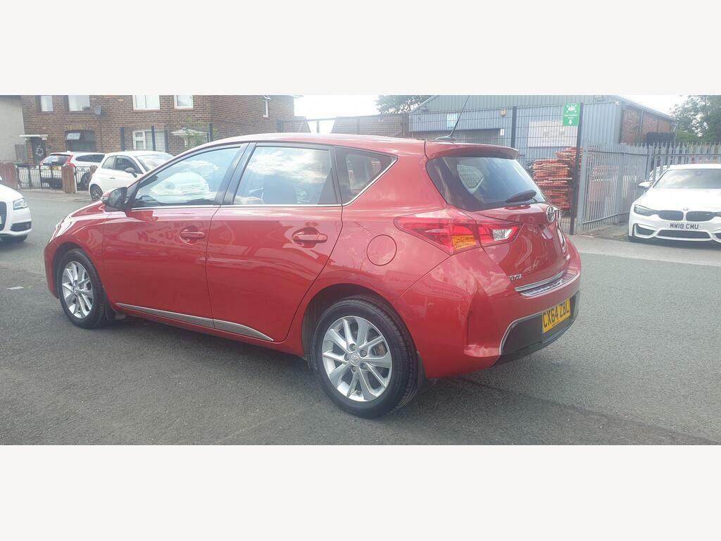 Toyota Auris 1.33 Dual Vvt-i Icon Euro 5 S S Red #4