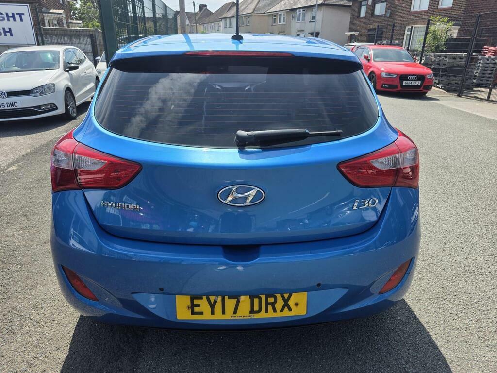 Hyundai I30 1.6 Crdi Blue Drive Se Nav Euro 6 S S Blue #5