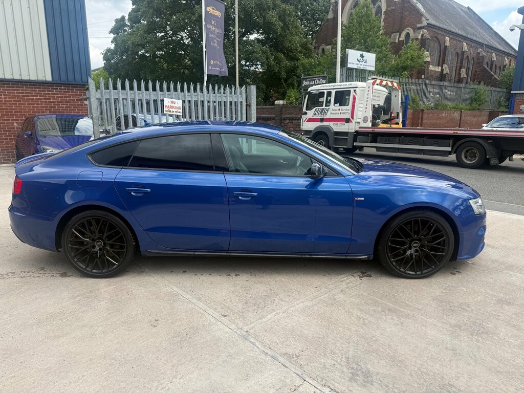 Audi A5 3.0 Tdi V6 Black Edition Plus Sportback Blue #2
