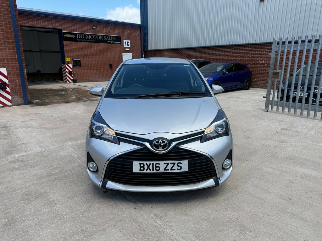 Toyota Yaris 1.33 Dual Vvt-i Icon Hatchback E Silver #6