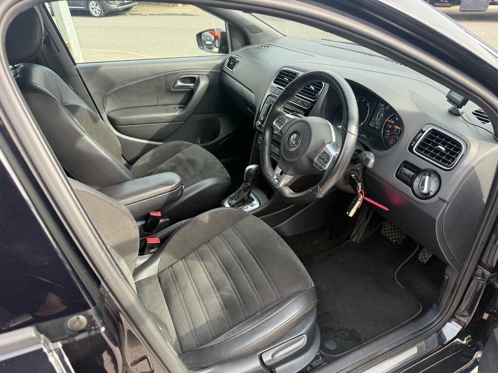 Volkswagen Polo 1.2 Tdi Match Euro 5 Black #20