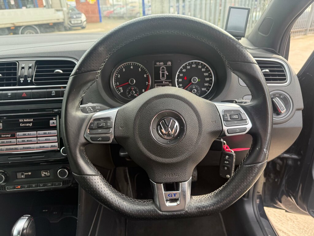Volkswagen Polo 1.2 Tdi Match Euro 5 Black #28