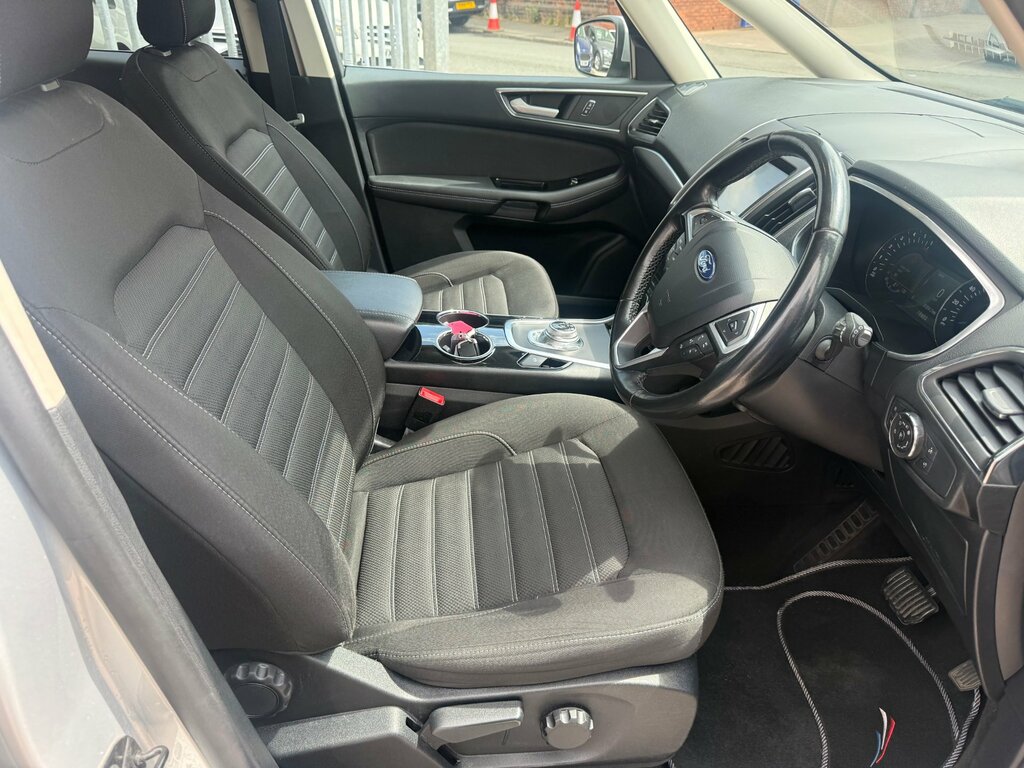 Ford Galaxy 2.5 Fhev 190 Titanium Cvt Red #26