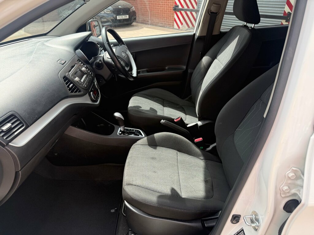 Kia Picanto 1.25 Gt-line White #10