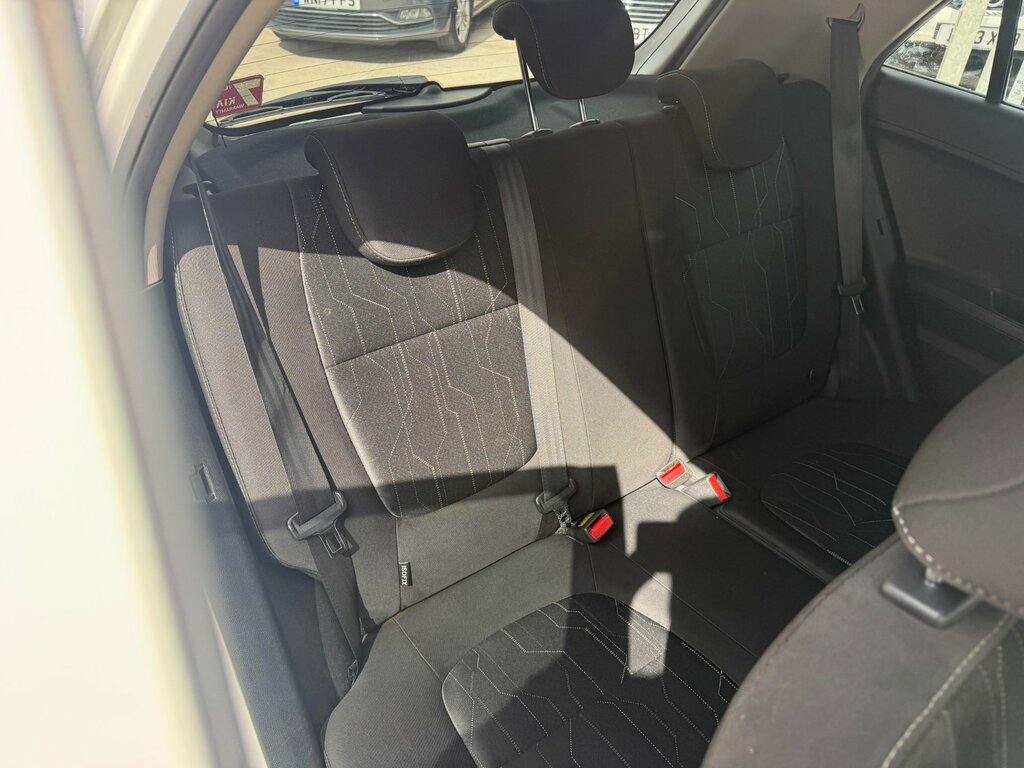 Kia Picanto 1.25 Gt-line White #24