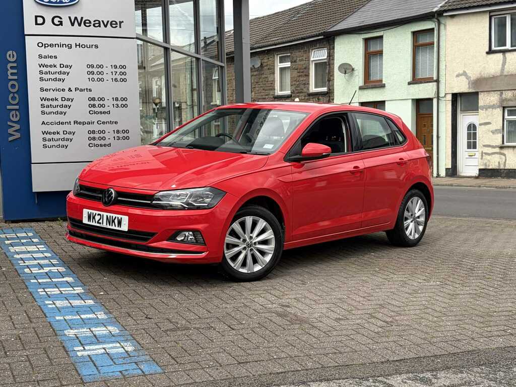Volkswagen Polo Sel Tsi S-a Red
