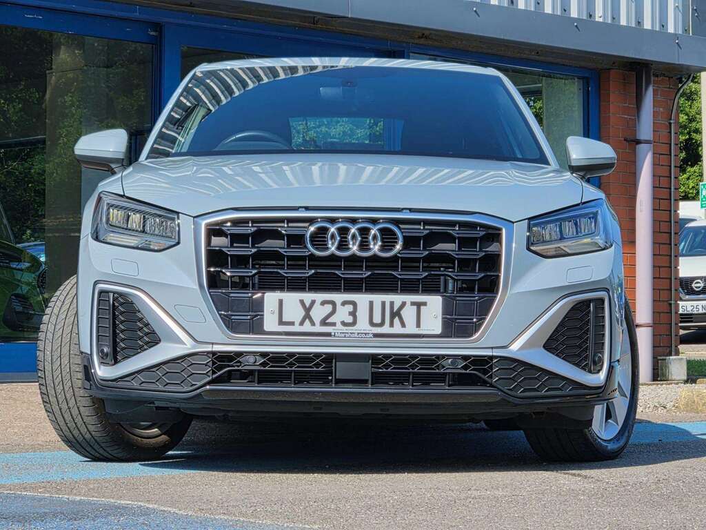 Audi Q2 S Line 35 Tfsi S-a LX23UKT Grey #2