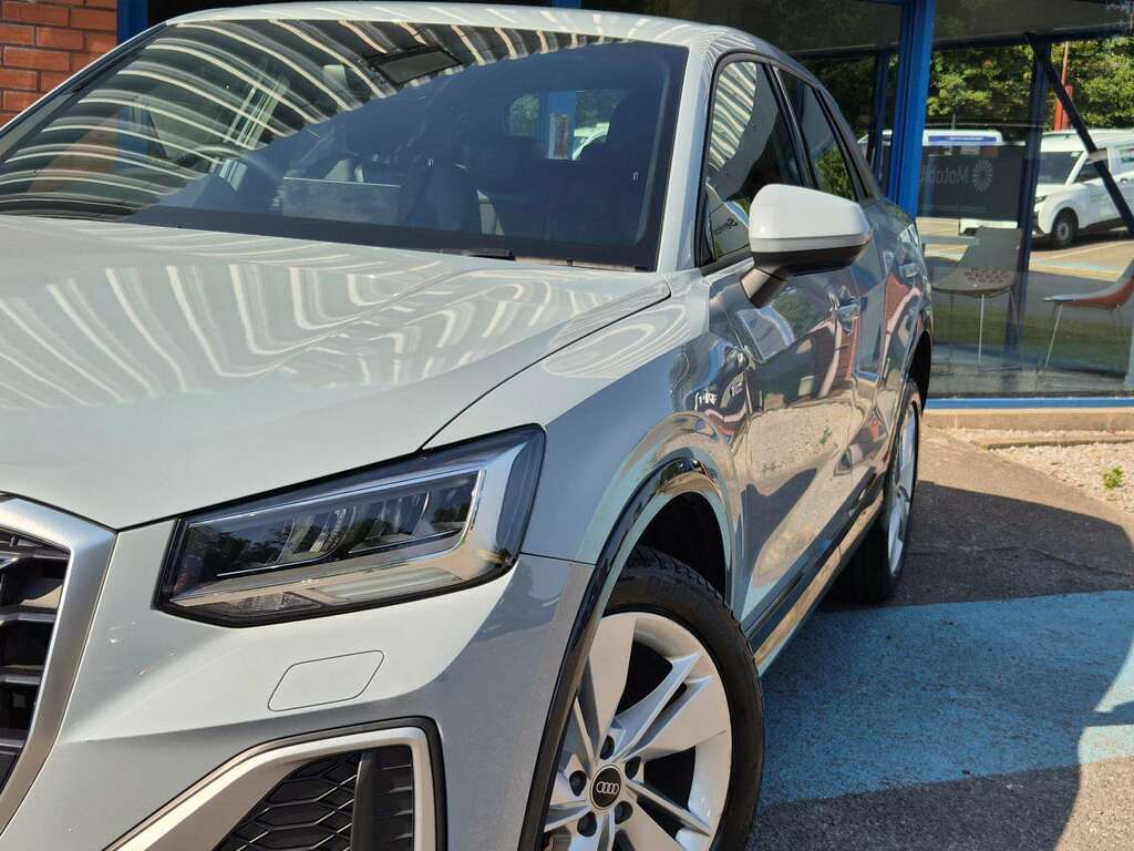 Audi Q2 S Line 35 Tfsi S-a LX23UKT Grey #3